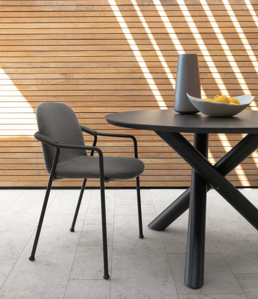 The Coral table by Talenti