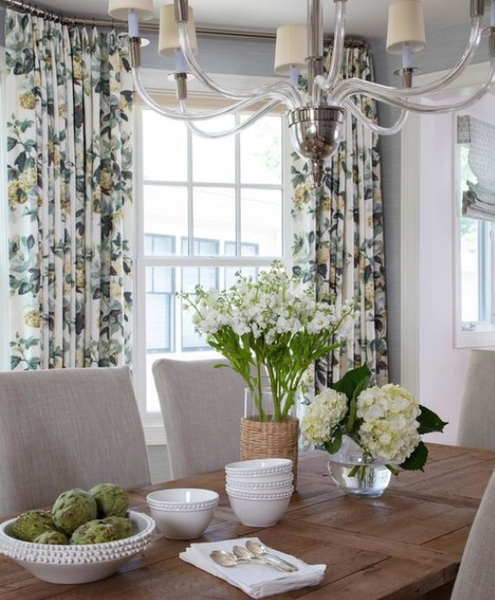 Thomas O'Brien Vivian Large Chandelier