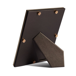 Ramka na zdjęcie Stars Gold z kryształkami Swarovski marki L'Objet 