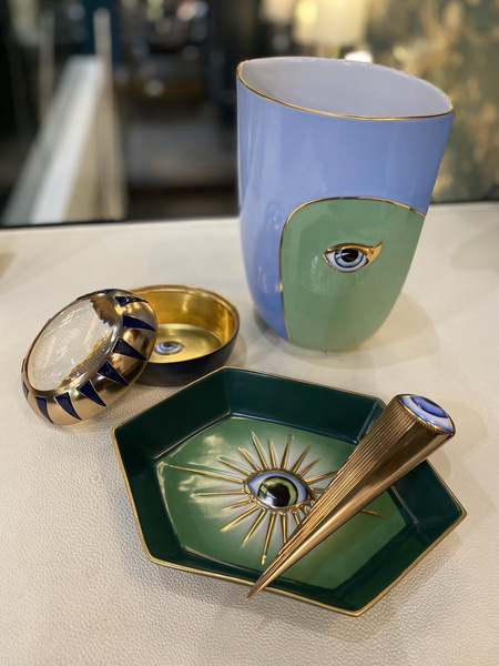 L'objet vase from the Lito collection