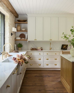 Vendome two-arm wall lamp by Thomas O'Brien