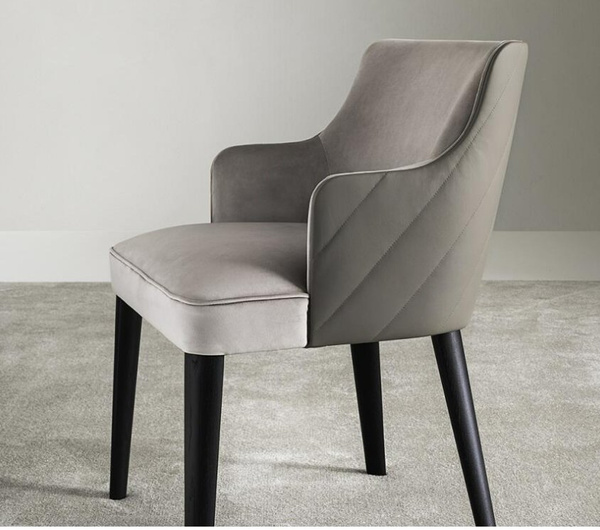 Royale Quilt chair by Casamilano