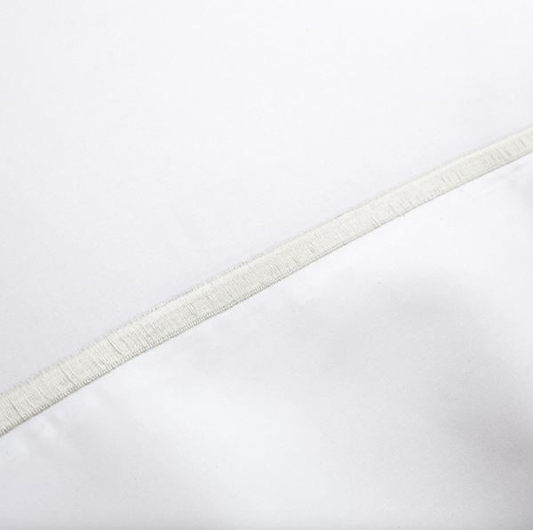 Poszewka na poduszkę Yves Delorme, z kolekcji Athena (Nacre)