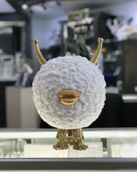 Figurka do palenia kadzidełek Haas Monster marki L'Objet, z kolekcji Haas Brothers