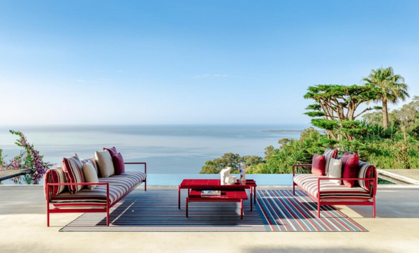 Nalu coffee table by Talenti