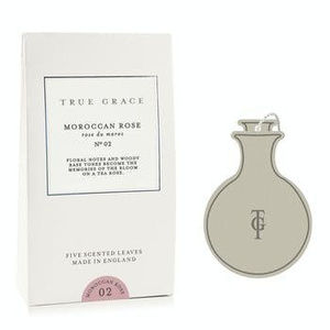 Saszetki zapachowe do szafy True Grace Moroccan Rose, z kolekcji Village