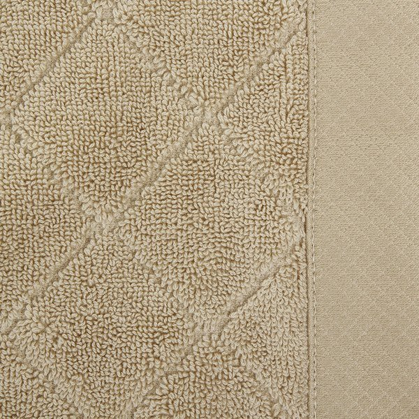 Ralph Lauren Home bath mat, from the Avenue (Linen) collection