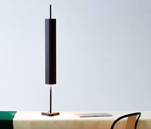 Lampa stołowa Emi marki Flos