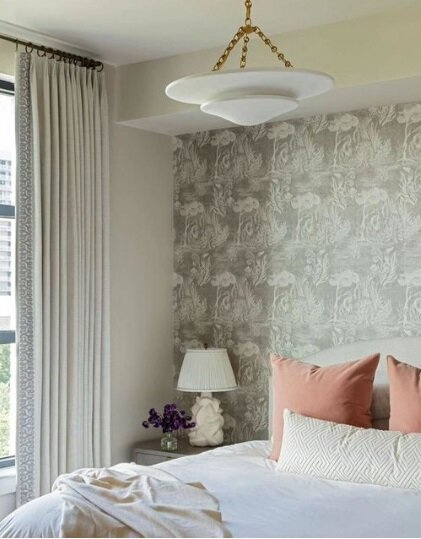 Aerin Mollino Medium Chandelier