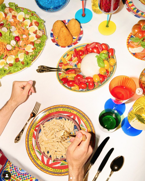 Zestaw dwóch talerzy obiadowych Dolce&Gabbana, Carretto Siciliano