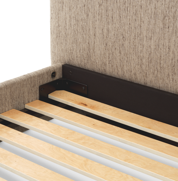 Ashford Beckett bed by Eichholtz