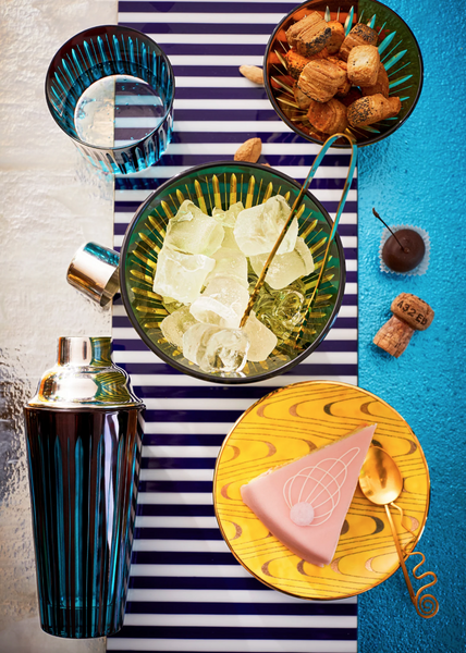 L'Objet shaker from the Prism collection