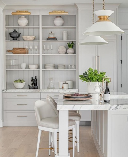 Wisiorek Alborg projektu Chapman & Myers marki Visual Comfort