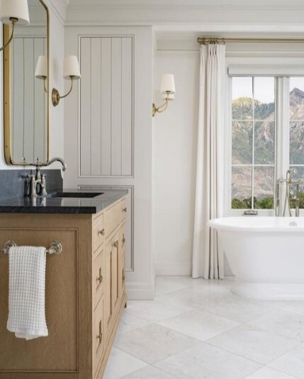 Kinkiet Vendome projektu Thomas O'Brien marki Visual Comfort