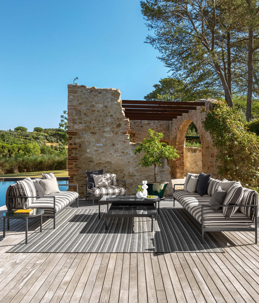 Nalu coffee table by Talenti