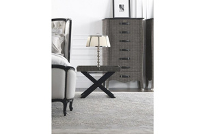 Stolik Kensington marki Gianfranco Ferré Home