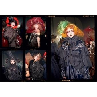 Album John Galliano: Unseen