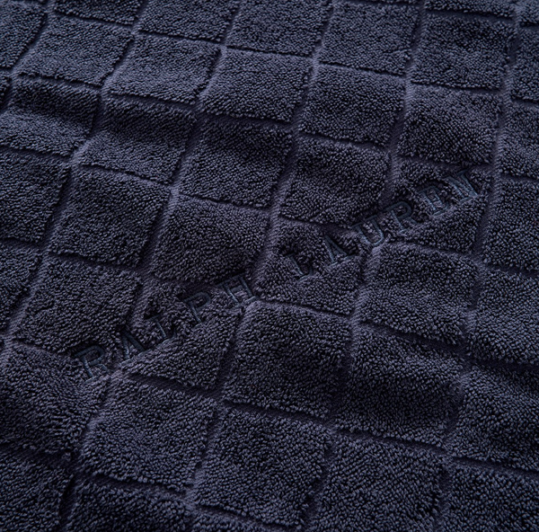 Ralph Lauren Home bath mat, from the Avenue (Midnight)