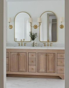 Thomas O'Brien Vendome wall lamp 