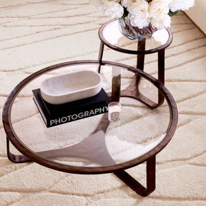 Stolik boczny Cambronne marki Eichholtz