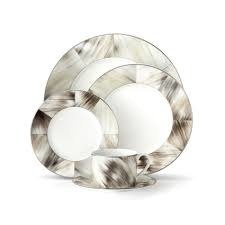 Ralph Raulen Home platter, from the Gwyneth collection