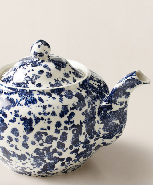 Dzbanek do herbaty marki Ralph Lauren Home x Burleigh, z kolekcji Antique Marble