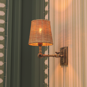 Wentworth Single wall lamp from Eichholtz
