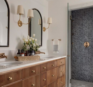 Kinkiet dwuramienny Vendome projektu Thomas O'Brien