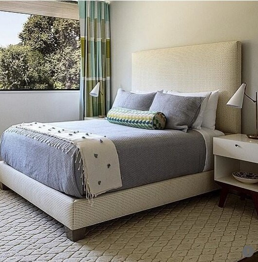 Aerin Clemente table lamp