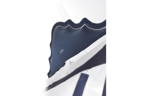 Marriott bed by Gianfranco Ferré Home