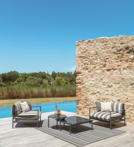 Nalu armchair by Talenti