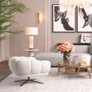 Thibaud table lamp from Eichholtz 