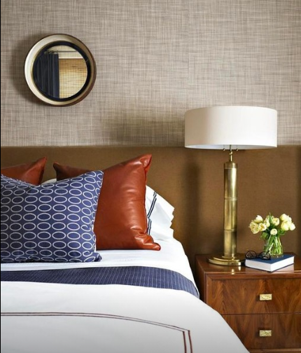 Longacre table lamp by Thomas O'Brien