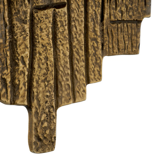 The Corelli wall lamp by Eichholtz