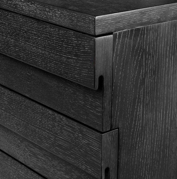 Komoda Quintino marki Eichholtz