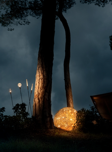 Lampa zewnętrzna Syphasera marki Catellani&Smit