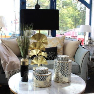 Eichholtz Olivier table lamp