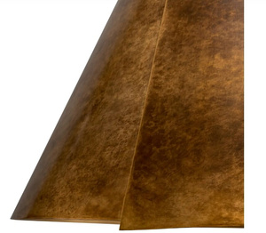 Lampa stołowa Camelia firmy Eichholtz