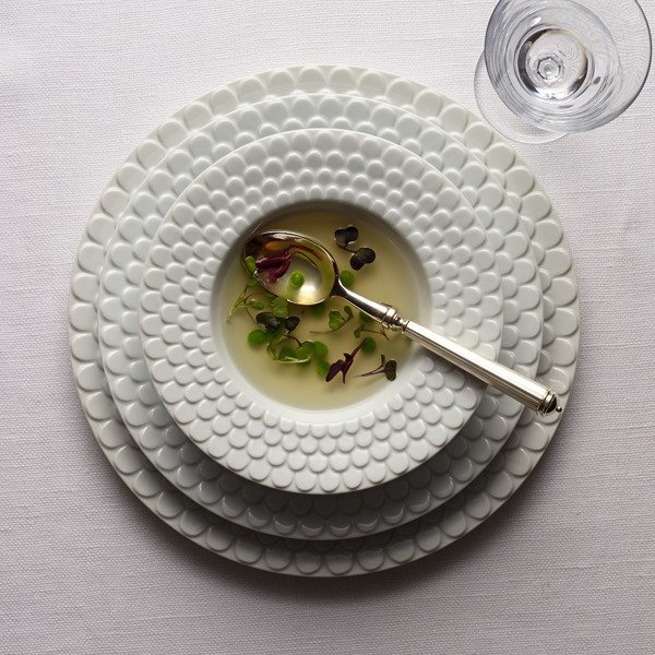 L'Objet dessert plate, from the Aegean (White) collection