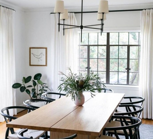 Bryant Large chandelier designed by Thomas O'Brien