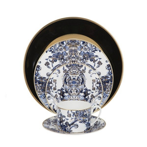 Roberto Cavalli Home coffee/tea teapot, from the Azulejos collection
