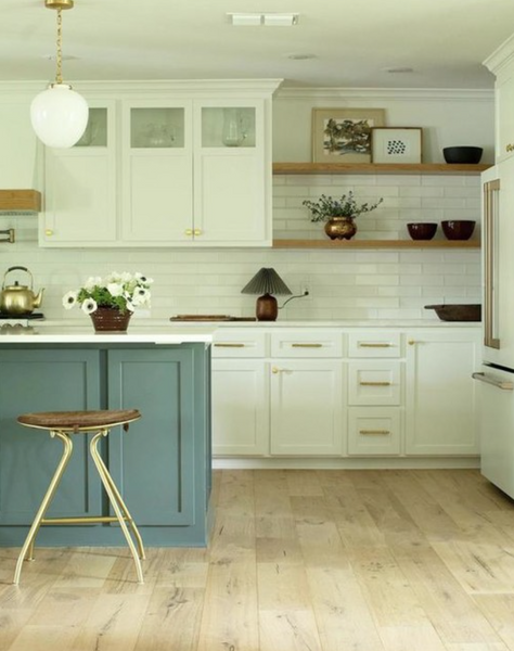 Katie Acorn pendant lamp by Thomas O'Brien