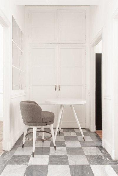 Chair Dom Edizioni Isidoro