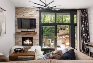 Kelly Wearstler Rousseau Grande Ten Chandelier