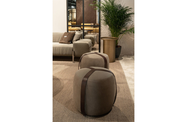 Puf Brooklyn marki Gianfranco Ferre Home