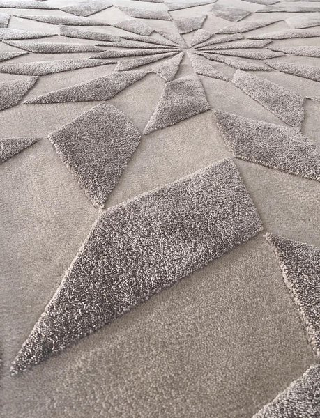 Sahrai Dynamic carpet