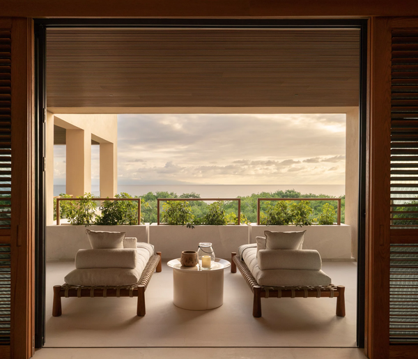 Ławka ogrodowa Guna 02 marki Gervasoni 1882