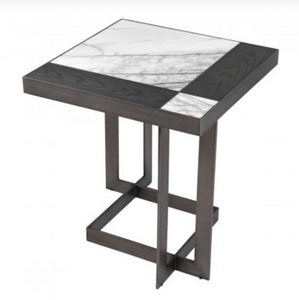 Hermosa side table by Eichholtz