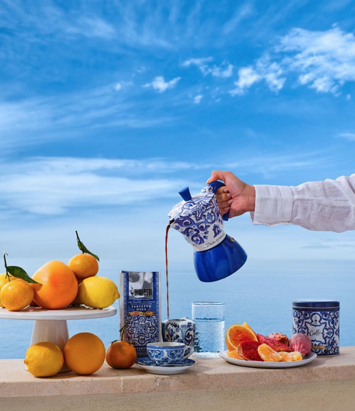 Kawiarka indukcyjna Large Bialetti Dolce&Gabbana z kolekcji MoMA