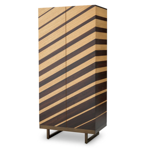 Wexford bar by Eichholtz